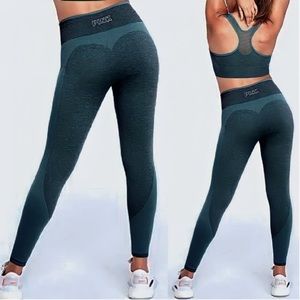 VS Pink Heart Booty Leggings